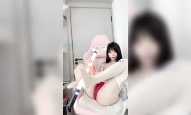 虎牙顏值巨乳女神【書香繁星】萬元定製，OL職業裝抖臀裸舞道具自慰，近景特寫視覺盛宴 (7)