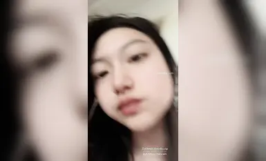 【定製】清純絲足女神【小佳甜心】超大尺度露臉三點定製（1）