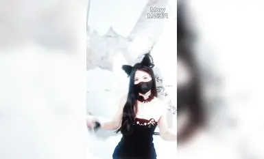 推特新晉福利姬【Mory】頂級VIP動感裸舞變裝 揉胸掰逼淫叫不停逼逼又嫩又粉反差感很強 (7)