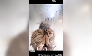 Onlyfans【yuyuhwa】韓國頂級健身肥臀女神 (52)