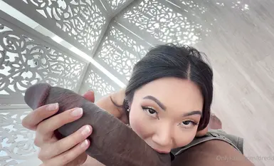 暗黑版黃齡！國產女留學生【Lucy Mochi】徹底淪為黑蟒的媚黑肛奴，被猶如手臂粗的驢屌爆操