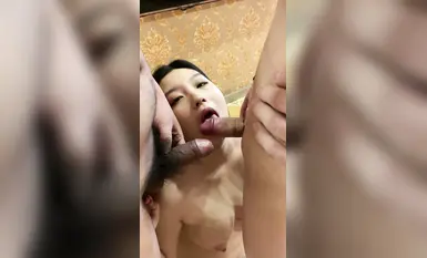 原檔視頻流出「吉林長春夫妻4人行」 綠帽癖犯了將巨乳老婆借給單男無套進入 (2)