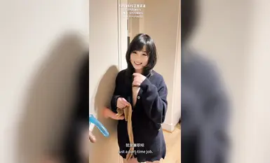 pupuwaifu_噗噗新作_外賣送到網黃家，想走就沒那麼容易了，外賣小哥自己也沒想到，他竟然是來應聘百萬網黃男主的-1