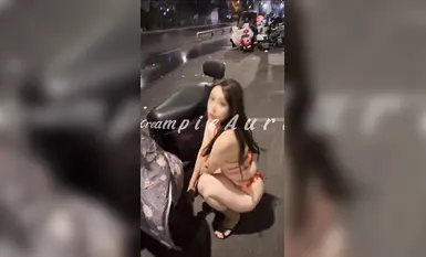 【阿羅拉】戶外露出博主_不懼走光調戲路人瘋狂露出 (1)