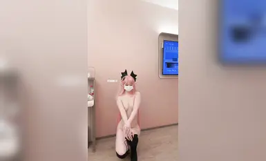 推特超香嫩妹【一杯熱可可】真金定製裸舞韓系宅舞自慰高能篇 (1)