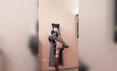 推特超香嫩妹【一杯熱可可】真金定製裸舞韓系宅舞自慰高能篇 (4)