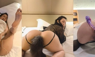 【廣東已婚少婦劉佳慧】大哥綠癮爆棚，誓要曝光自己的騷老婆，33歲人妻正是黃金年齡，肛交爆菊，完美露臉，一手原版 (1)