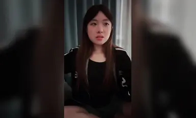 【初夏柚子】最強顏值初夏柚子KTV按摩宿舍直播又嫩又騷與金主互動啪啪後入內射騎乘抬腿爆操 (5)