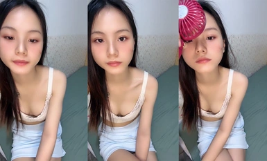 [Loli Susu] Model kecantikan sekolah terkemuka menceburi industri filem dewasa dan ditiduri secara kejam. Dia mempunyai penampilan yang menakjubkan, susuk tubuh yang sempurna, kaki yang panjang, stoking, fetish kaki, seks oral, dan seks tanpa kondom (33)