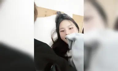 【蘿莉蘇蘇】頂級校花模特下海就被狂干極品尤物顏值爆表身材天花板大長腿絲襪足交口爆無套啪啪 (35)