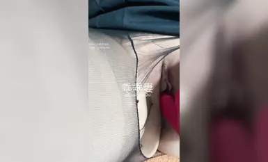 A slightly chubby girlfriend shared her love for wearing JK uniforms and participating in a series of 3P fan events. The "good wife" was seen wearing a wedding dress and was exposed. During a 3P event, a single man shared that he had ejaculated inside his wife while she continued washing the pot. The husband was fast asleep next to her. (11)