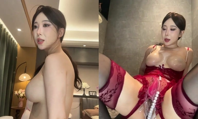stripchat [Ayi] Top Contrast Goddess 20 Hours of Vaginal Dilation Masturbation and Orgasm (3)