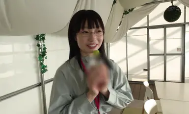 SDJS-361 第7回 フェラチオシンデレラ選手権 はかどる！SOD女子社員26名 本気ノーハンドフェラと普段の働く様子を同時視聴 AVで研究された丁寧ちんしゃぶからチン媚び上手に独創的素人フェラの数々 顔射・口内・舌上射精でボッテリ濃厚ザ～汁を受け止めさせていただきます - 久保歩夢-1