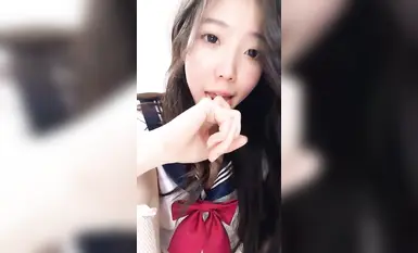 絲絲不是思思-氣質女神 跪地狗爬足交無套啪啪內射顏射 (41)