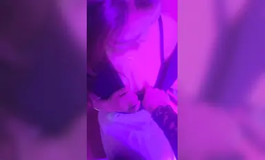 模特御姐【小咪妹妹】跟閨蜜KTV互扯 草地推倒無套口爆 (5)