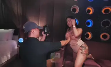【歐美系列】街頭淫蕩師雷文凱-爆乳美尻外國女孩的性感誘惑初體驗