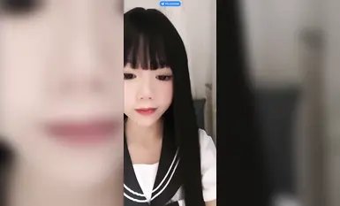 美女視頻1V1自慰