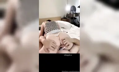 沉思缪韩国极品女神顶级颜值超级骚紫薇啪啪高潮超爽炮击啪啪紫薇深喉(10)
