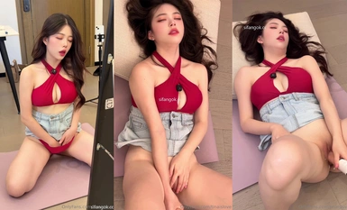 沉思缪韩国极品女神顶级颜值超级骚紫薇啪啪高潮超爽炮击啪啪紫薇深喉(8)