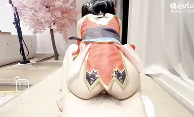 糖心VLOG 白虎喵 花火的歡愉鬧劇_飢渴深喉緊致蜜穴緊夾肉棒榨精
