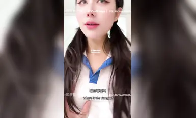 On June 10th, in the episode "A Perk for College Entrance Exam Takers," Yao Yao invited her best friend over after finishing the college entrance exam. While her friend was cooking, Yao Yao couldn't suppress her sexual desire and secretly started licking her boyfriend's penis, becoming increasingly excited.
