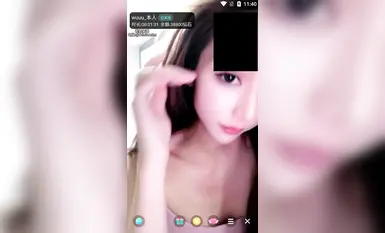 顏值嫩妹【Wuuu】一對一視頻被出賣，清純臉大黑逼，極度反差，性慾旺盛，大哥看到肥穴連夜站票跑路-1