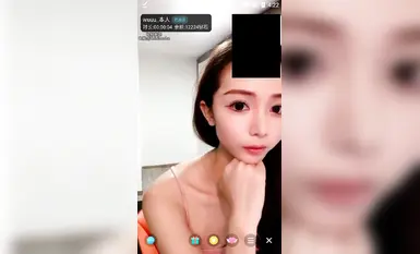 顏值嫩妹【Wuuu】一對一視頻被出賣，清純臉大黑逼，極度反差，性慾旺盛，大哥看到肥穴連夜站票跑路-3