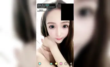 顏值嫩妹【Wuuu】一對一視頻被出賣，清純臉大黑逼，極度反差，性慾旺盛，大哥看到肥穴連夜站票跑路-4