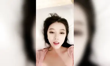 人氣女神【保時捷車模】姐妹配合無套榨精，騷話不斷干出白漿3 (2)
