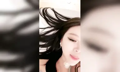 人氣女神【保時捷車模】姐妹配合無套榨精，騷話不斷干出白漿3 (4)