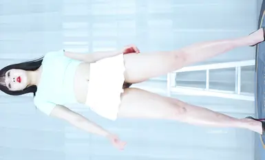 絕版舞團【藝舞吧】夢兮，肉肉大妹激情裸舞4K雙視角 (16)