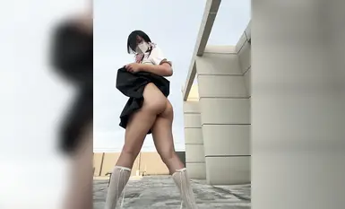 stripchat yingtao-888 戶外露出自慰 (2)