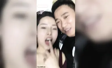 竟在醫院獨立病房調情後 忍不住打炮 反差泄密醫院打炮  最強泄密強推！很漂亮的騷貨少婦！-1