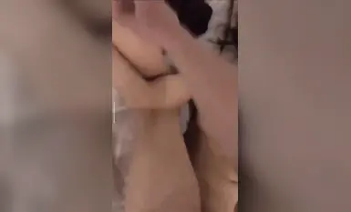 人妻被调教成了合格的鸡巴套子，性爱正面全露出淫情泛滥