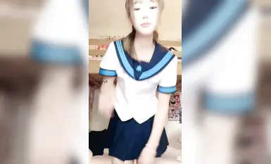 18果味仙女 頂美清純校花 純欲學生妹宿舍直播 脫衣反差欲女道具抽插自慰白虎粉嫩阿黑顏 (5)