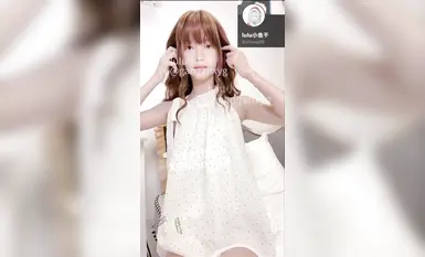 「小魚干」6_28號_波點黃裙逼臉同框_模擬口交足交_假幾把玩具多姿勢自慰