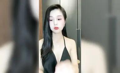 新人綠播女神首下海 七月 逆天明星級顏值 史上最大尺度  -1