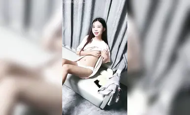 多位漂亮小妹暑假的淫亂群p【周七七】戴項圈口交 各種體位啪啪 (4)