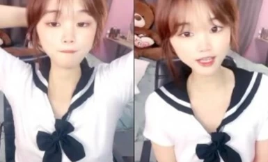 カワイイ03年小柄ロリ】と彼氏の情熱的なファック、恋する制服のキュートな顔、チンコ咥え、騎乗位でお尻をホールドしてのファック、クールなストレートウェーブの絶叫。