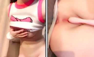 보기 드문 분홍색 보지 소녀, 가는 허리, 예쁜 엉덩이, 털이없는 보지, 물을 많이 펌핑하는 진동기, 엉덩이를 들어 보지를 깨고, 크리스탈 딜도 찌르기!