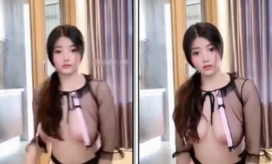 你的巨乳女僕現世，每天在家擦玻璃搞衛生，完事了，還服侍你寬衣解帶，上床睡覺給你整得舒舒服服的！