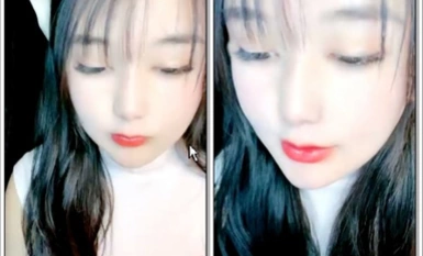 Cô sinh viên năm nhất có khuôn mặt trẻ con, ngực khủng, mông tròn, trái tim nóng bỏng, khoe lỗ BB hồng như bạn tình! xoa ngực