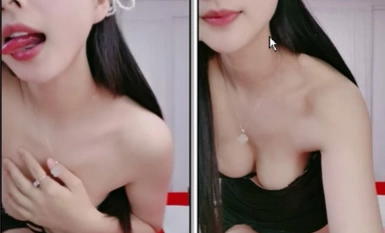 女神来袭，全程露脸黑丝诱惑激情大秀，镜头前展示小粉逼，陪狼友撩骚互动诱惑，揉奶抠逼舔手指，道具抽插.