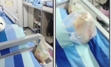 สาววิทยาลัยหน้าอกใหญ่ 36H ปรากฏตัวที่หอพัก มีเพื่อนร่วมชั้นดูละครทีวีอยู่ใกล้ ๆ เธอจึงกล้าพูดถึงความล่าช้าครั้งใหญ่เช่นนี้