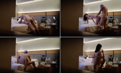 Tôi hẹn một cô gái nhỏ xinh để đụ cô ấy hơn nửa tiếng, tôi đã lén quay phim cô ấy trên mạng và quan hệ tình dục với một gia đình tốt. Tôi còn là một cô sinh viên trẻ, tôi rất ngại làm tình. cô ấy!