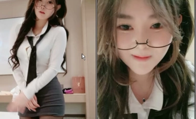 Model kereta seksi Shanghai - Pergi ke laut -: Wakai mempunyai badan yang seksi dan menawan~ Pukinya merah jambu sangat, abang nak teguk susu, kenapa tak kacau saya sekali?