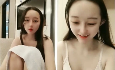 トラの歯の後にハイカラーOOかわいいかわいい女の子、細い体、ディリJebaのようなビット、若くて美しい！