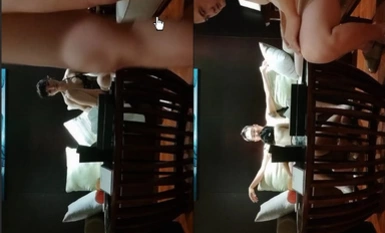 縮陽入腹大哥豪宅爆艹美嬌妻,馬上要出差了,臨走之前爽上壹發,媳婦水真多