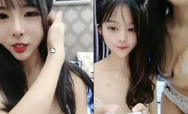 Ganap na kahanga-hanga! Dalhin ang iyong mga besties ng diyosa sa dagat kasama mo! Magkahawak ang isa't isa at pinipisil-pisil ang kanilang mga suso, ang itim na medyas ay nakabukas at ang ari ay matambok, at ang vibrator ay nakasaksak sa butas at ang