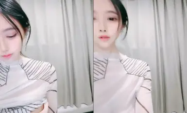 Nữ thần nổi tiếng hàng đầu trên Internet! Da trắng, hồng và ngực đẹp! Kéo quần lót ra xem âm đạo, lông bù xù, cận cảnh thấy rõ âm hộ